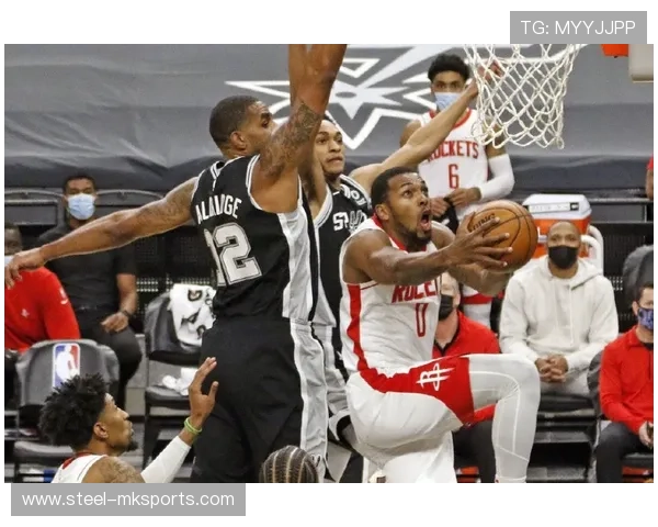 法兰克福展现强大控球实力，全场主导比赛节奏